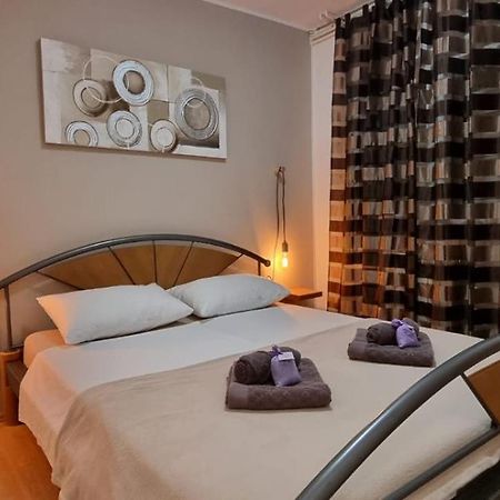 Apartment Rajci Cres Εξωτερικό φωτογραφία