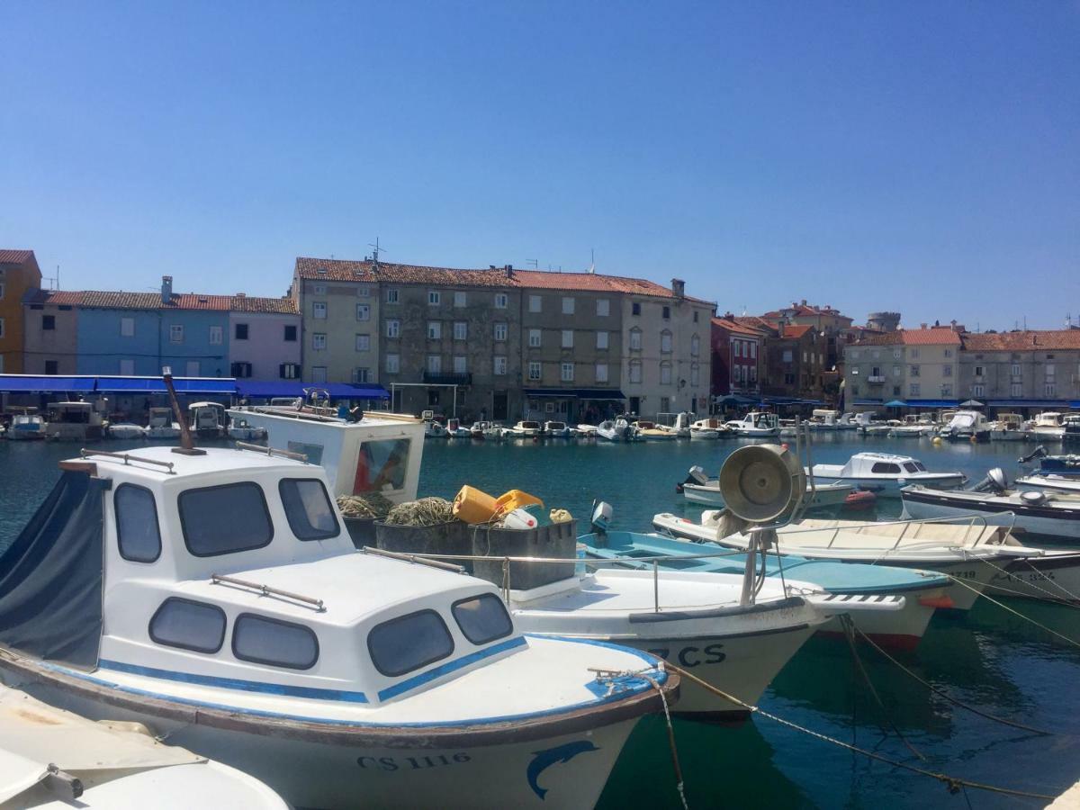 Apartment Rajci Cres Εξωτερικό φωτογραφία
